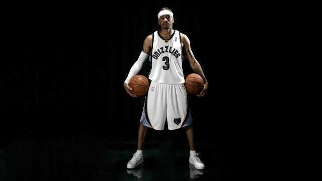 克罗地亚骑手吉塔·日特科维奇荣获2024年最佳障碍赛骑手奖，表彰其卓越表现。