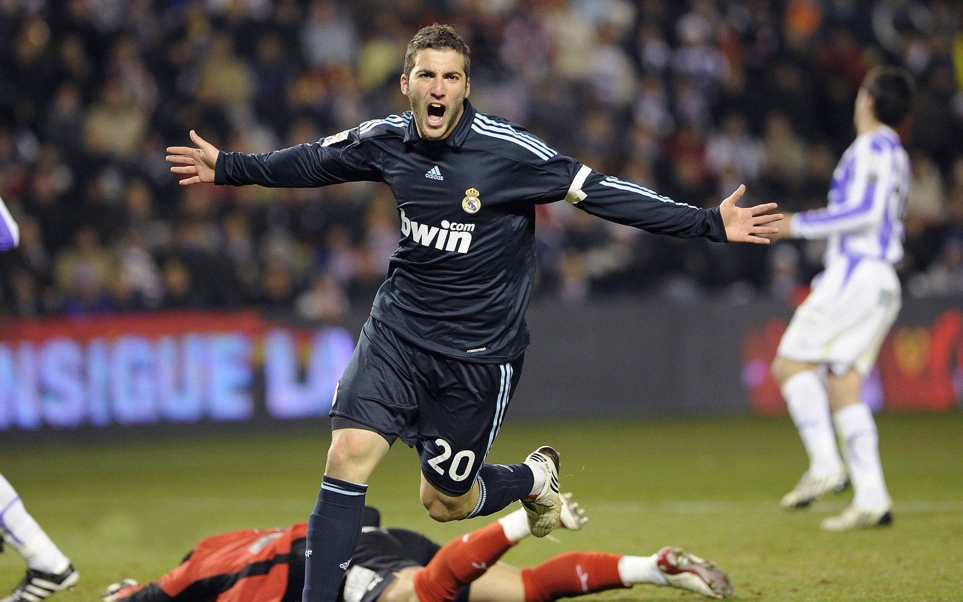 波尔图防守端稳固提升，波尔图最强阵容